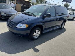 
										2006 Dodge Grand Caravan BraunAbility Wheelchair Accessible SXT full									